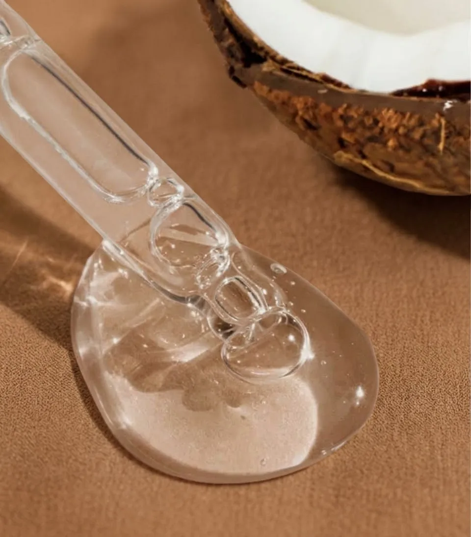 Óleo de coco fracionado (Caprylic/Capric Tryglyceride) 100ml